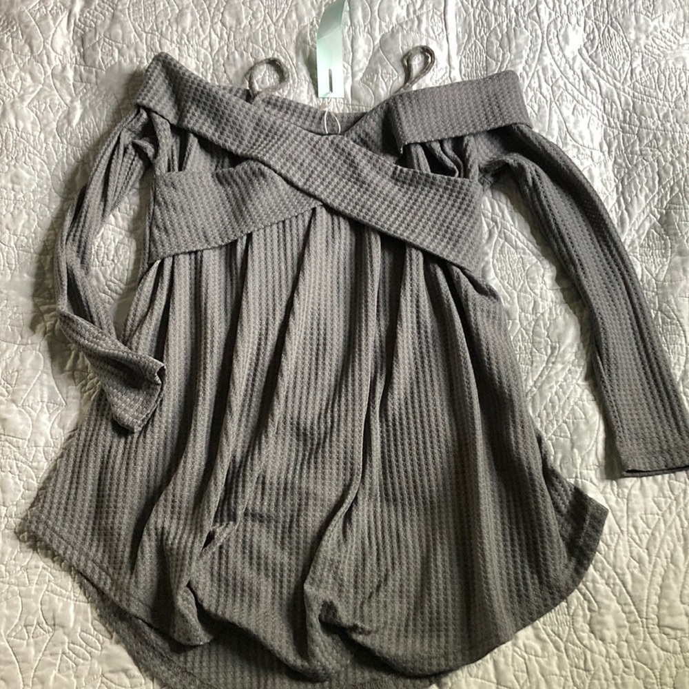Women’s size small tunic, grey